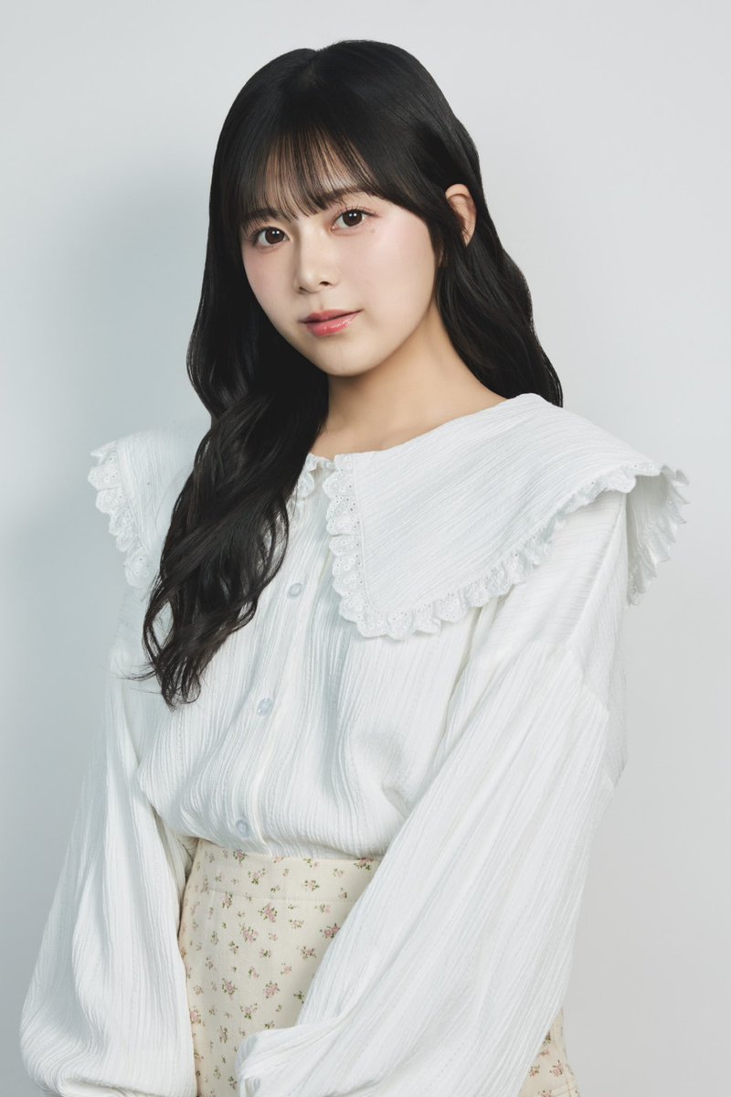 KAWAII LAB. MATES 山本るしあ　私服オン特 🌸KAWAII LAB. MATES 新メンバー🌸 本日より鈴木花梨(左)、山本るしあ