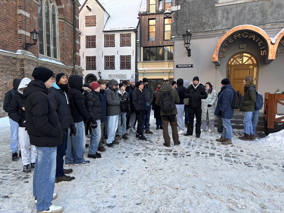 SalesianFboro's tweet photo. The History continues in Riga with a walking tour, expertly guided by Andris. We experienced the Baltic wind! Next is the 'secret' Soviet Nuclear Bunker. #salesiancollegesixthform #gcsehistory #ExtendedLearning #alevelhistory #learningoutsidetheclassroom TCBC School Tours https://t.co/69oSvMEBbH