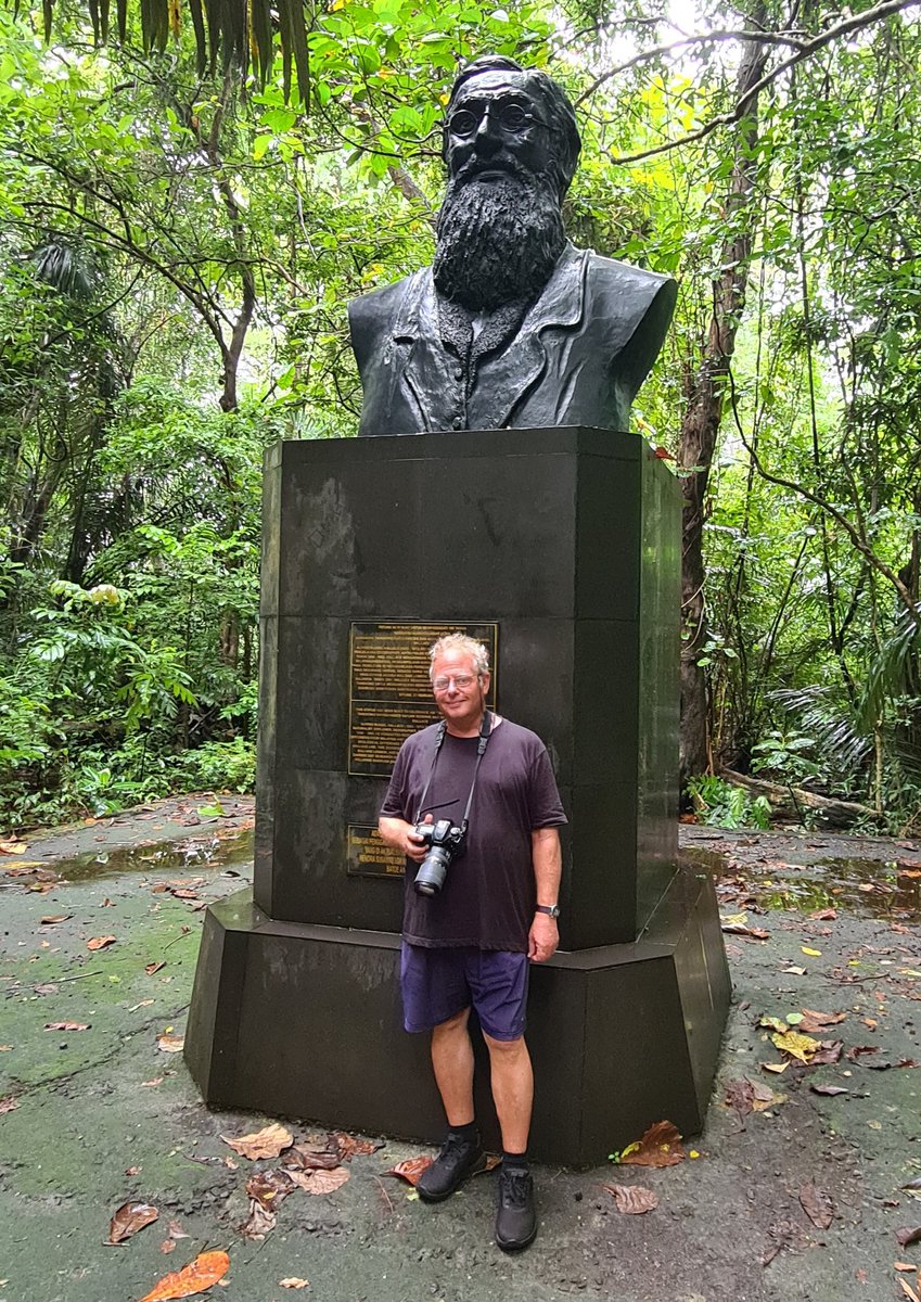 Alfred Russel Wallace tweet media