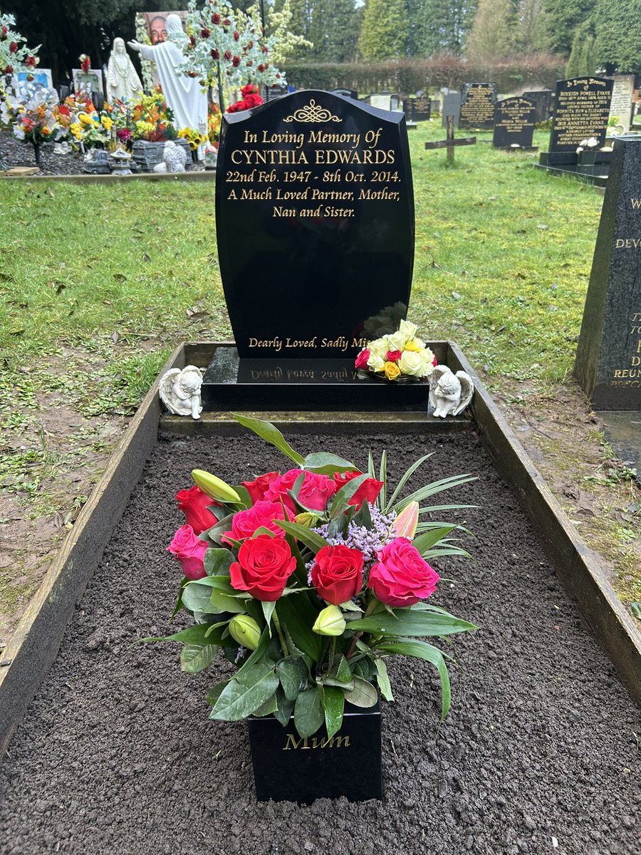 Happy Birthday Mum, another heavenly one spent with you this morning! I hope you’re enjoying it! Missing you as always, More this last year than ever before! ❤️💔 #mummiesboy