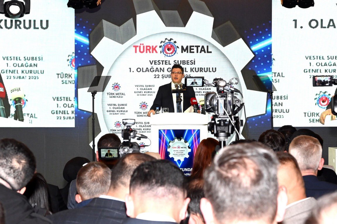 AltundagUysal's tweet photo. Bu vesileyle, Vestel Şubemizin genel kurulunda göreve seçilecek tüm arkadaşlarıma başarılar diliyorum.Ülkemize,teşkilatımıza ve Türk Metalli Vestel emekçilerine hayırlı olsun. https://t.co/RVDe6bGbTr
