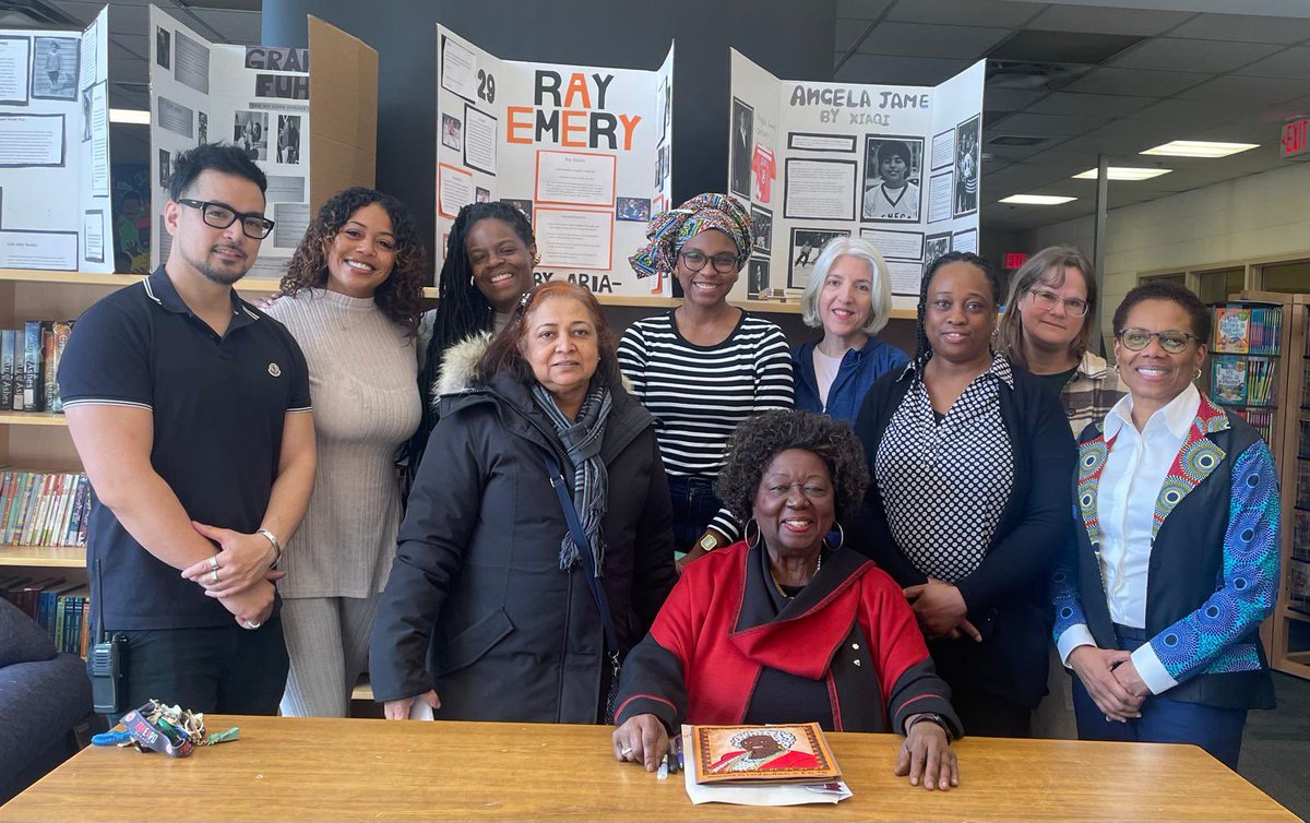 tdsb_lordduf's tweet photo. “Today, we had the honour of welcoming #JeanAugustine to #LordDufferin @tdsb_lordduf @tdsb 🌟 Our students were inspired by her incredible journey as we watched the powerful documentary.  #Canadian  icon.  #TechEd #Inspiration #EducationMatters” #BHM #BlackHistoryMonth #2025 https://t.co/VIHIC29RRB
