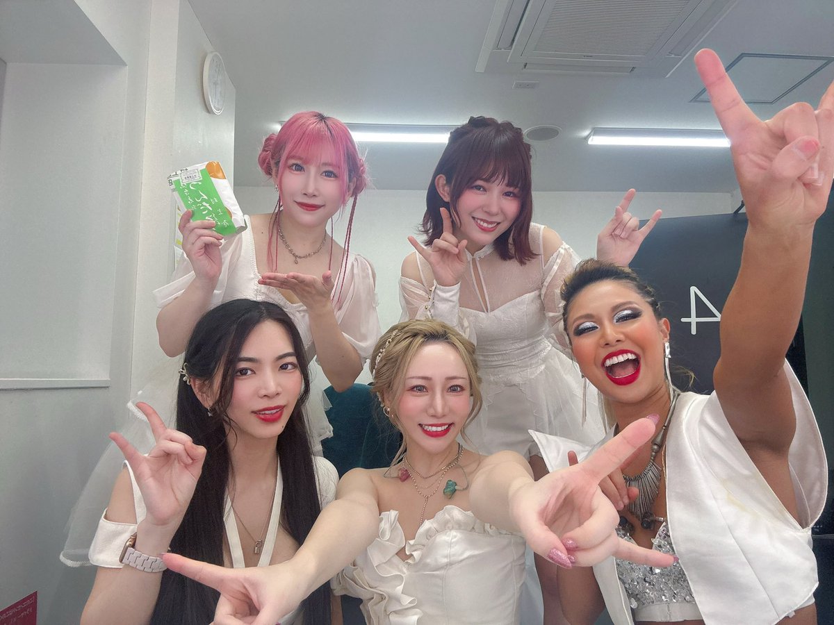 仙台ありがとう！！すんごい盛り上がりだった！！！また来るねー