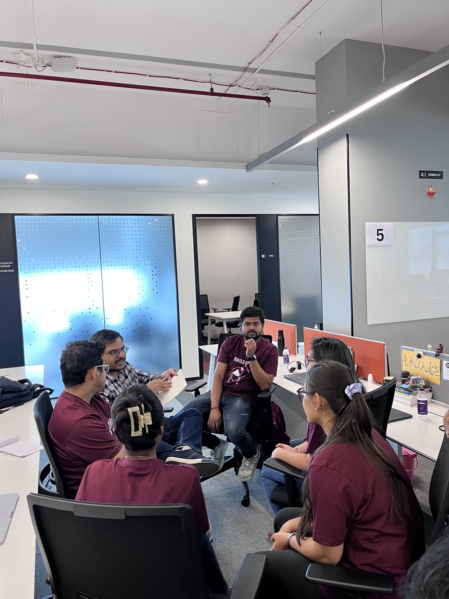 RailsGirls - Pune tweet media