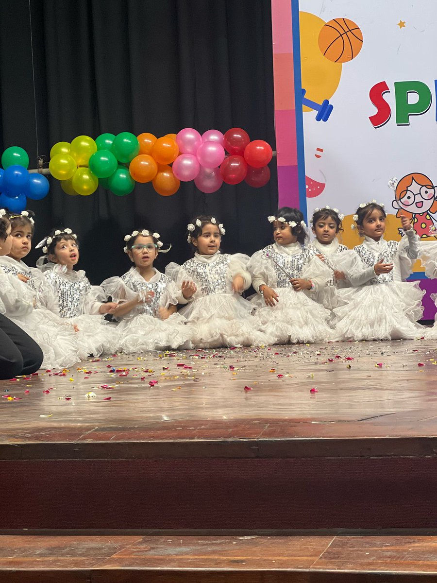 AaleyIqbal's tweet photo. Attended Spectra 2.0 - the Annual Function of Little Miracles Play School at Aiwan-e-Ghalib Auditorium, New Delhi.
#annualdayfunction https://t.co/LWZdTFZ5rL