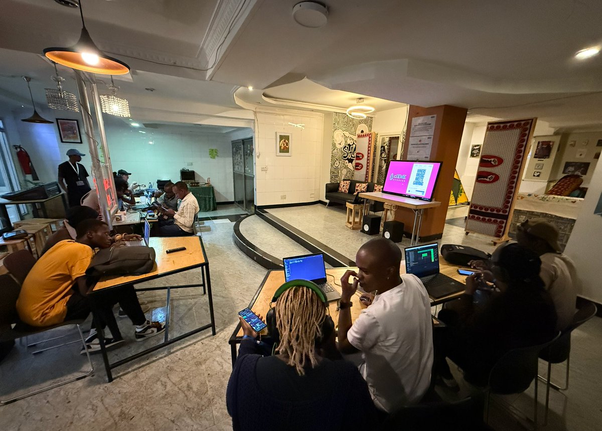 Ongoing sound design #gamejam! where sound designers from #Kilele2025 are designing sound for games like Mzito(Mobile), Nano(PC), Night of the Undead(PC) and Recce Squad(Mobile) by find them on <a href="/jiwe_io/">Jiwe IO</a> 

jiwe.io/game-jams/kile…

Watch the stream on IG 
instagram.com/jiwe.io?igsh=M…