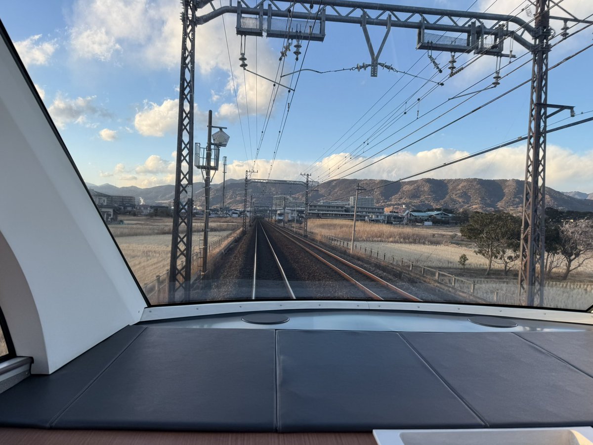 Dolphin_Wood's tweet photo. 車掌视角（ https://t.co/Yq68XYnuSq
