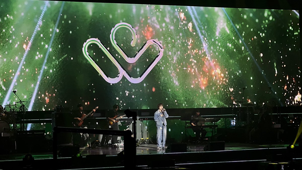 오랜만에 오프 행복했어 성운아💚
같이 간 친구가 너 노래 진짜 잘한대