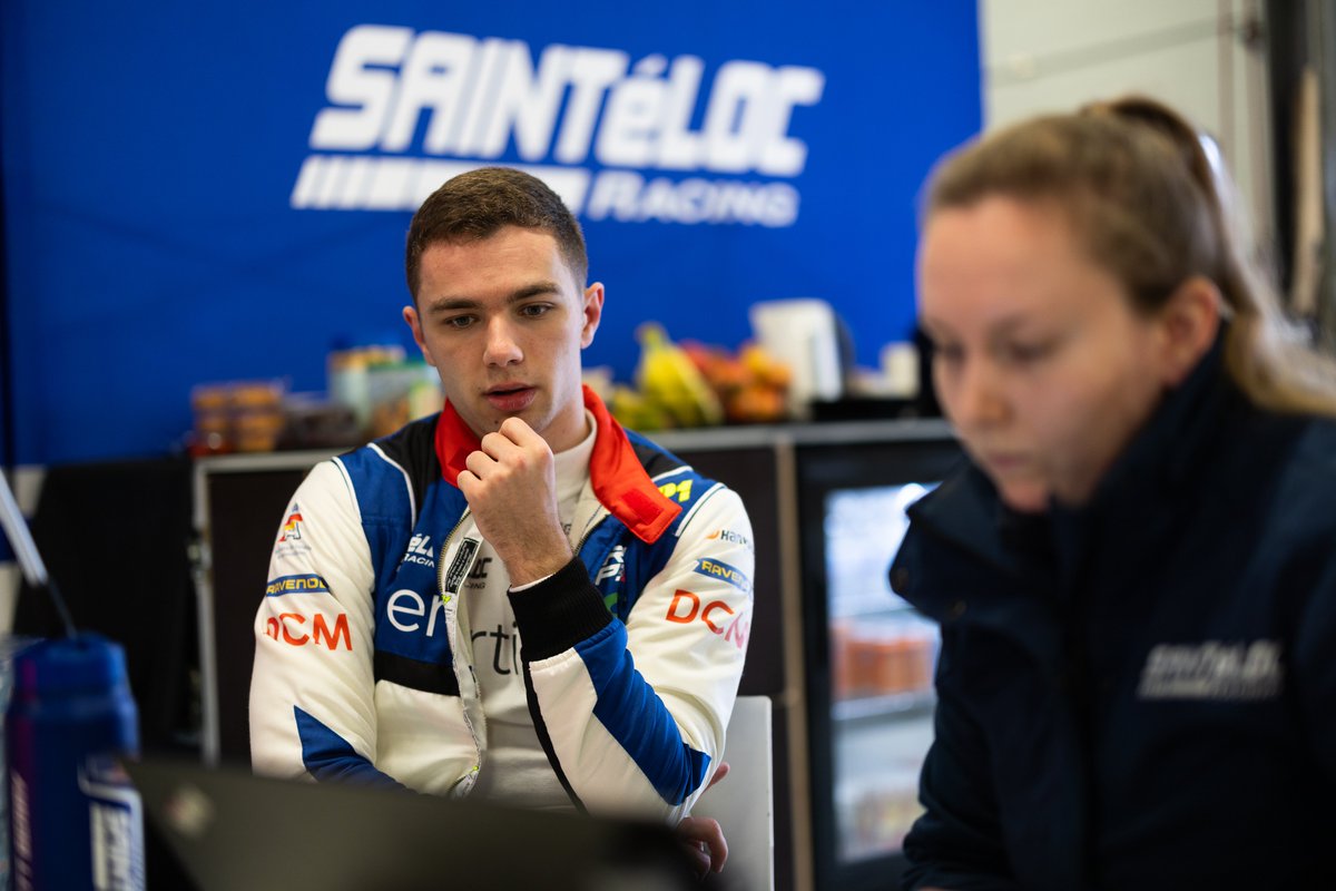 SaintelocRacing's tweet photo. 🏁 Eurocup-3 // Portimão 🏁

@gberryracing  #18 &amp; Lorenzo_Castillo #10 are ready to attack the Algarve circuit with SAINTéLOC Racing! 🔥 Stay tuned for updates! 🚀 #Eurocup3 @SaintelocRacing https://t.co/Jj8oYCtkUd
