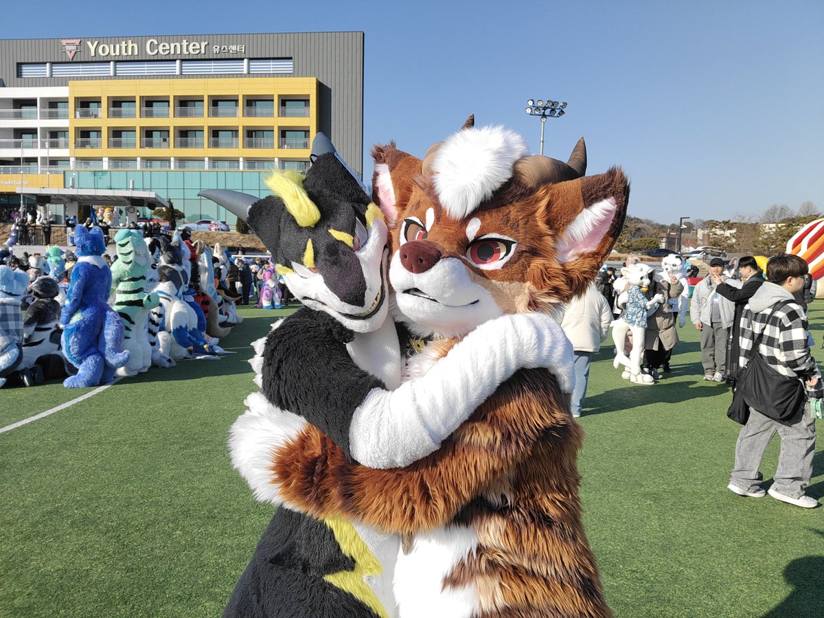 #FurryJoA2025 
with: <a href="/gomamon_ura/">ゴマ(Goma)</a> 
Photo by: <a href="/oceanstar_cj/">锅巴 궈바</a>