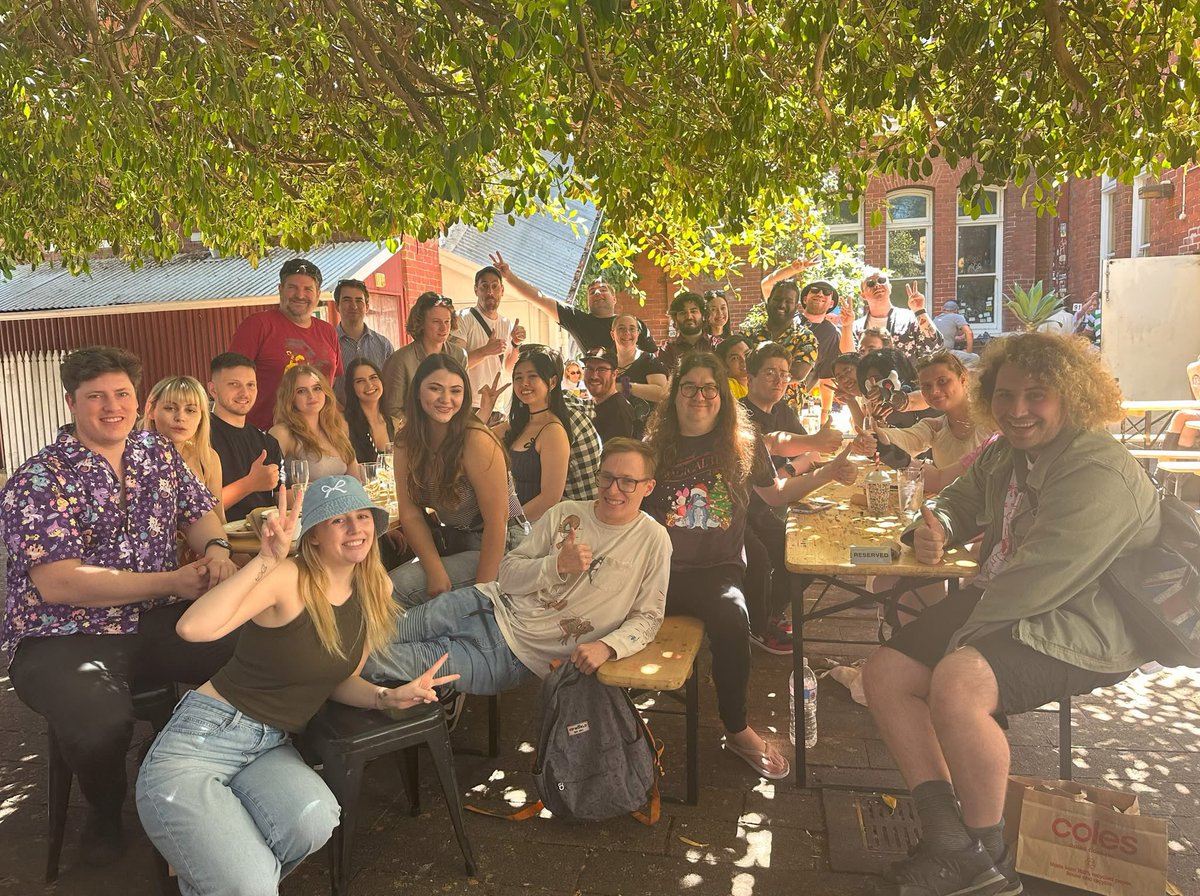 Thank you to everyone who came to the meetup today! It was amazing to see some new faces as well as regular ones! 💜