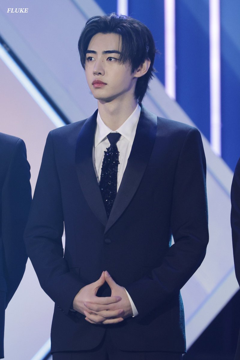 20250222

#엔하이픈 #ENHYPEN
#성훈 #SUNGHOON #ソンフン