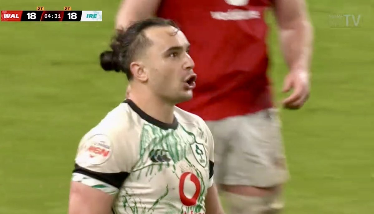 dirk_adam's tweet photo. Jetzt mal richtiger Sport. #Rugby #SixNations ๐ #WALIRE #Wales #Irland https://t.co/y59331zfIi