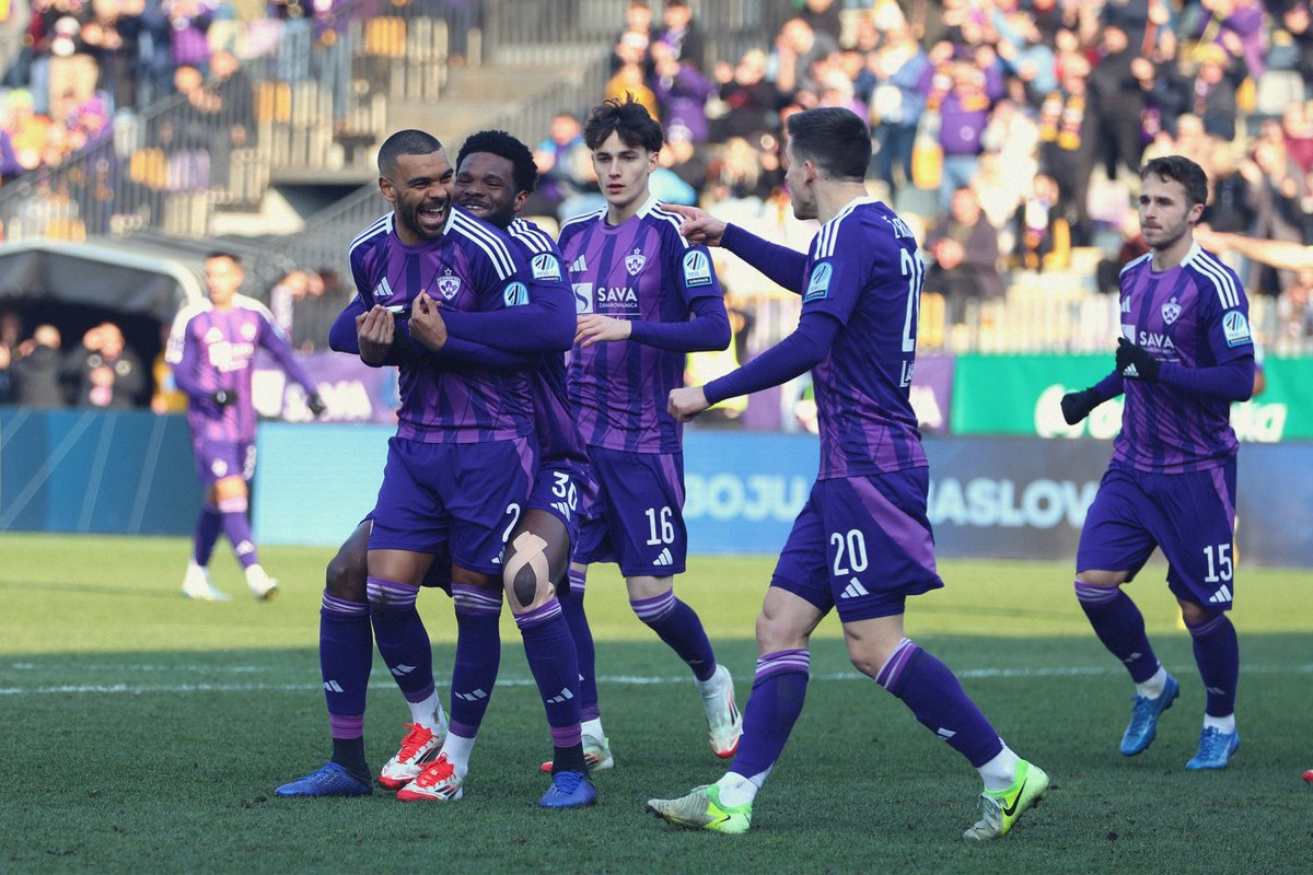 <a href="/nkmaribor/">NK Maribor</a>  2, <a href="/nsmura_ms/">NŠ Mura</a> 0.

Nazaj na vijol’čno pot, strelca Hilal Soudani in Benjamin Tetteh.

#GremoMaribor #MiSkupajEnoSmo #MBMUR