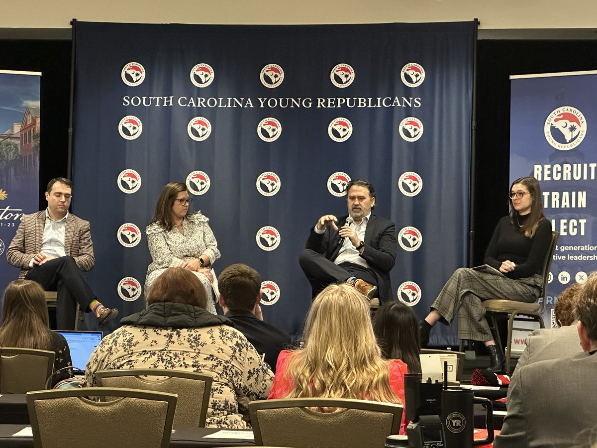 yrnational's tweet photo. Good morning from #YRNFCharleston! ☀️ We’re kicking off the day with a dynamic panel of experts in political leadership. Up next: head to the Ballroom for an exclusive training session to sharpen your own leadership skills! 🚀💡

#YRsLead #YoungRepublicans @scyoungreps https://t.co/b5v9BxwnD4