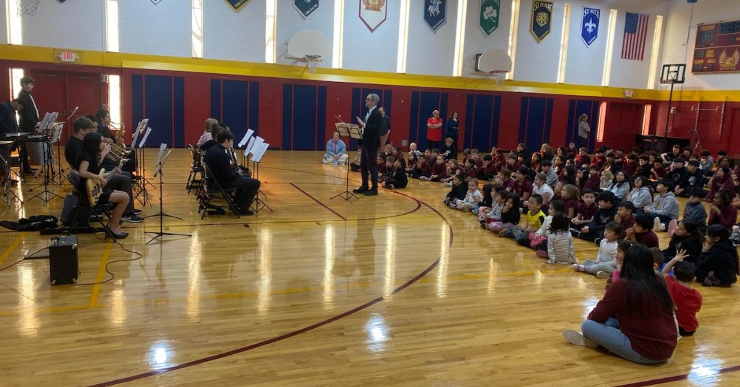 BoylanCatholic's tweet photo. The Boylan Band hit the road last week to perform at All Saints, OLA, St. Bridget, and St. Rita! 🎶🎺 They didn’t just play, they also talked to the students about each instrument. Inspiring the next generation of musicians! 🎼👏 #BoylanProud #MusicInTheSchools https://t.co/PlPVDvDMSz
