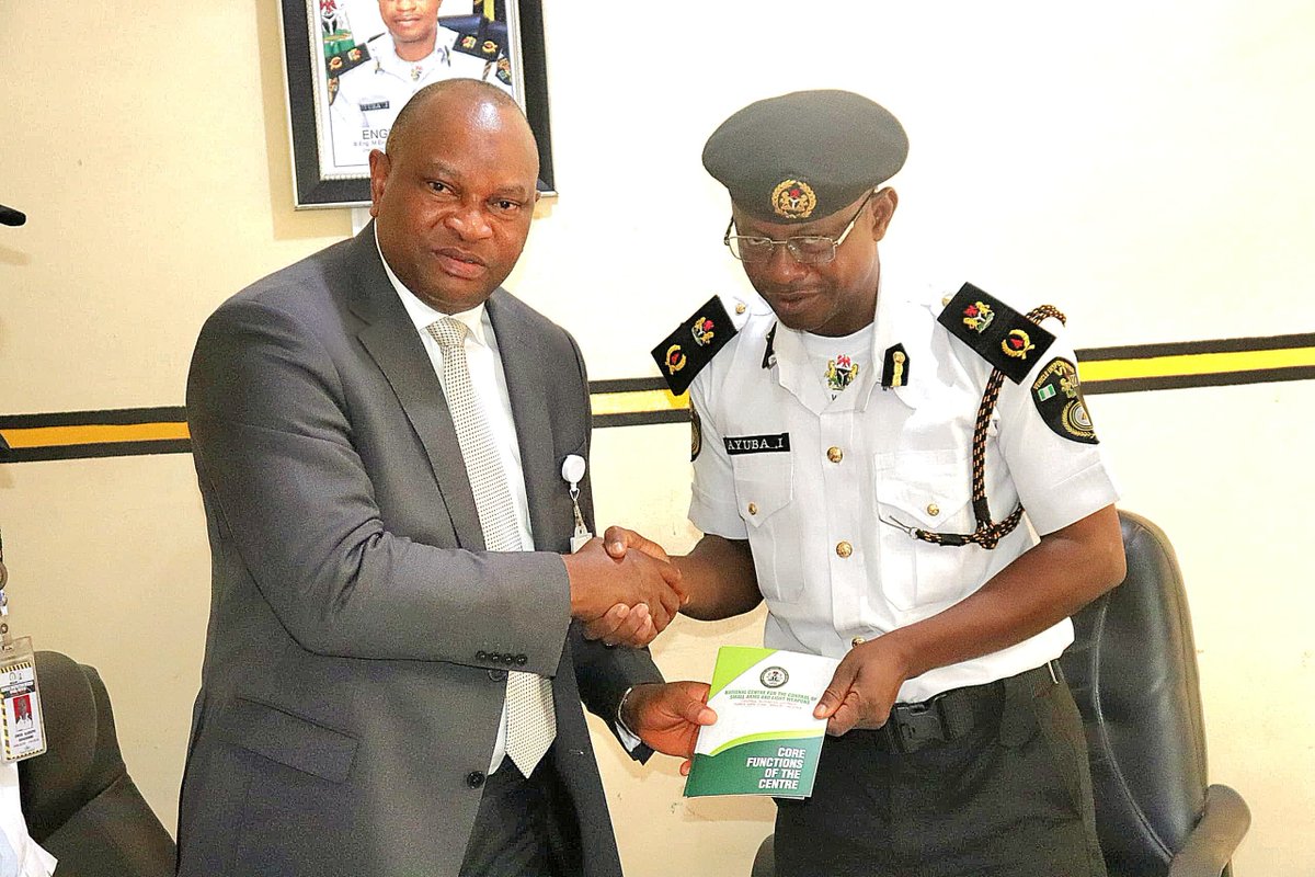 nccsalw's tweet photo. NCCSALW North-Central Zone Strengthens Collaboration Against Illicit Arms in Kwara State

As part of its advocacy efforts, the NCCSALW North Central Zonal Office, led by Maj Gen HI Bature (Rtd), embarked on a week-long sensitization visit to Kwara State from 16–22 February 2025. The visit focused on strengthening partnerships with security agencies, media, and other critical stakeholders in the fight against the proliferation of illicit Small Arms and Light Weapons (SALWs).

Engagements included meetings with the DSS, Police, Military Formations, NDLEA, Customs, Immigration, and Civil Defence, as well as the Nigeria Union of Journalists and traditional rulers. Discussions centered on intelligence sharing, border control, air surveillance, and public awareness.

The Emir of Ilorin was also implored to use his influence to discourage illegal arms ownership at the community level. Stakeholders pledged full support in tackling SALW proliferation.

#NCCSALW #Security #KwaraState #ArmsControl #Collaboration