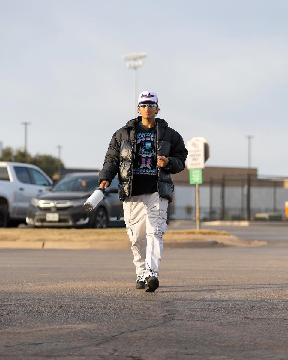 Look good, feel good, do good. 

#NCAABaseball x 📸 <a href="/ACU_Baseball/">ACU Baseball</a>