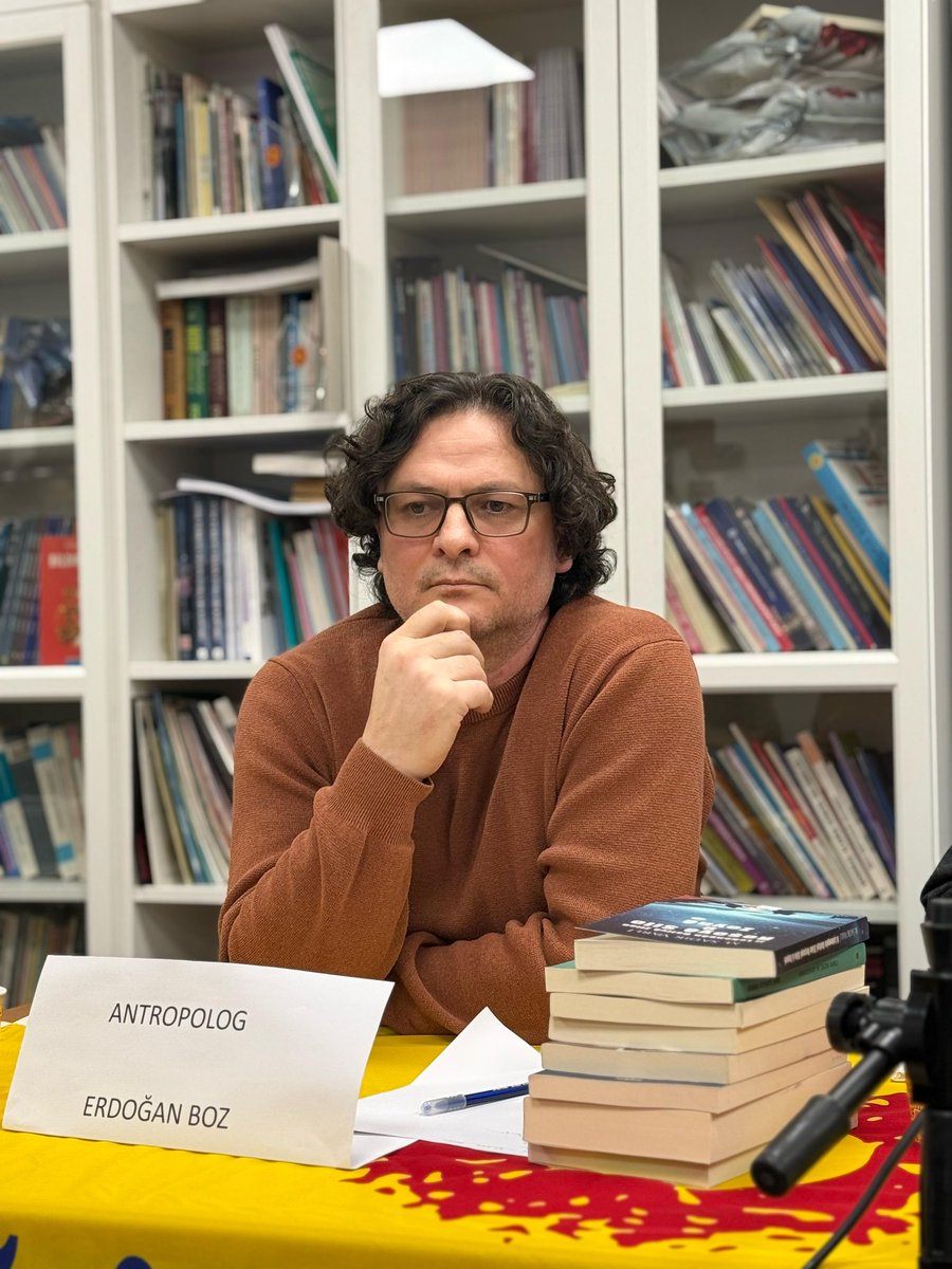 Çerkes Derneği, Dünya Anadil Günü Etkinliğinde Yer Aldı

Çerkes Derneği, 21 Şubat Dünya Anadil Günü kapsamında Eğitim-Sen Ankara 1 No’lu Şube tarafından düzenlenen “Panel-Müzik Dinletisi” etkinliğinde yer aldı. Anadil ve kültürel kimlik konularının ele alındığı etkinlikte,