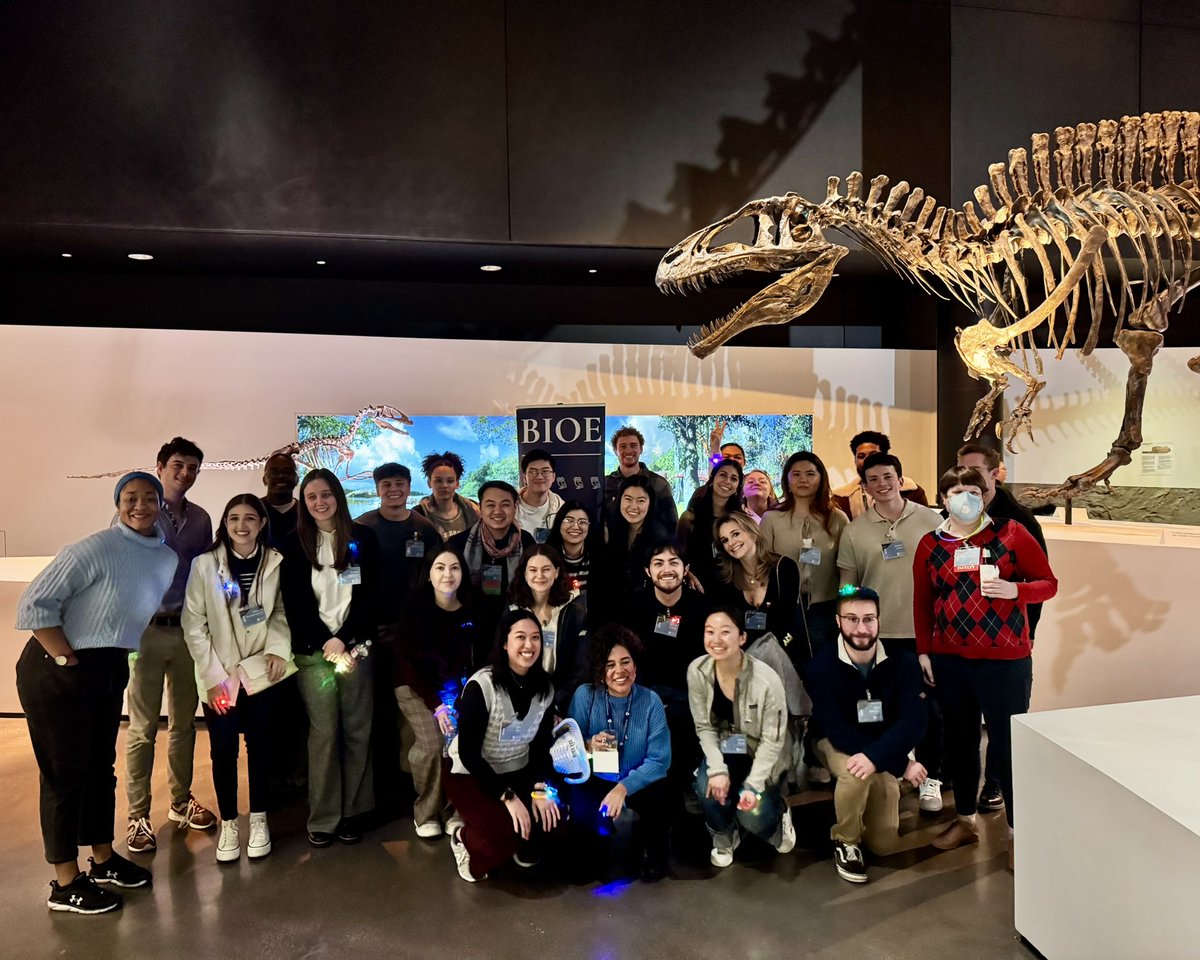 An amazing <a href="/RiceUniversity/">Rice University</a> PhD recruiting event last night: “Night at the Museum”!
Wow, nobody does it like Rice 👋🤚🦉
See y’all in August!