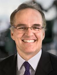 ElTroba's tweet photo. NO TRAGEDIA, ES CAPITALISMO Y MODELO NEOLIBERAL 

Carlos Rodríguez-Pastor Persivale -empresario peruano, presidente del Grupo Intercorp, dueño de @realplazatrux  y figura clave en la expansión del modelo neoliberal en Perú- es representante emblemático de la burguesía compradora, cuya acumulación de capital se basa en la explotación de la clase trabajadora, la alianza con el capital transnacional y la reproducción de relaciones económicas dependientes. 
Abro 🧵con asistencia de @deepseek_ai :