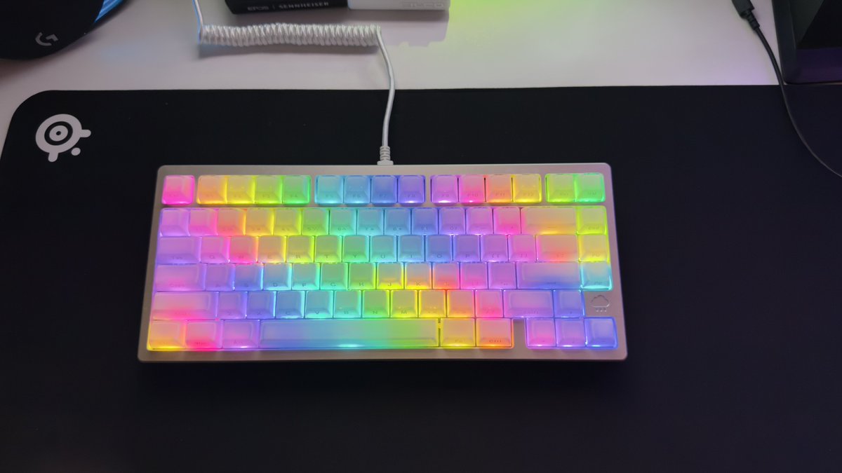 値引き歓迎　rainy 75 rt pro polar pro＋　キャップ変更 値引き歓迎 rainy 75 rt pro polar pro＋ キャップ変更 レビュー