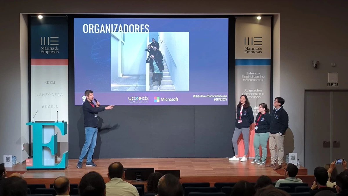 Hoy, patrocinando el <a href="/pwpvalencia/">PowerPlatform Valencia</a> rodeados de la comunidad técnica más talentosa y de un #ENCATEAM incombustible 💪🏻