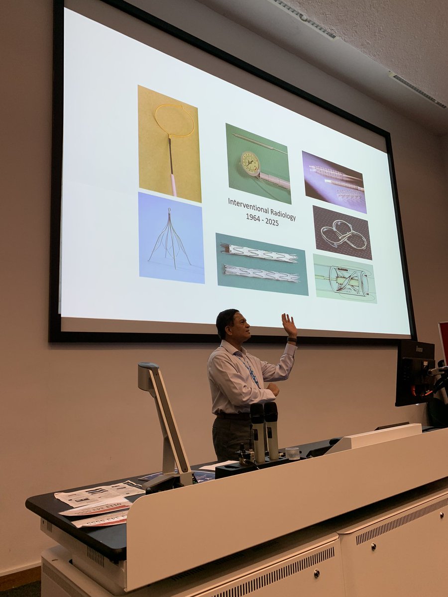 TzeWah1's tweet photo. Another successful 6th edition of @YiiRSymposium #2025 organized by @XPosureLeeds Hull York and Sheffield medical students to promote #IR @TraineesBSIR @ragsxray 🌟🌟🌟 @UniversityLeeds https://t.co/mBi22ey345