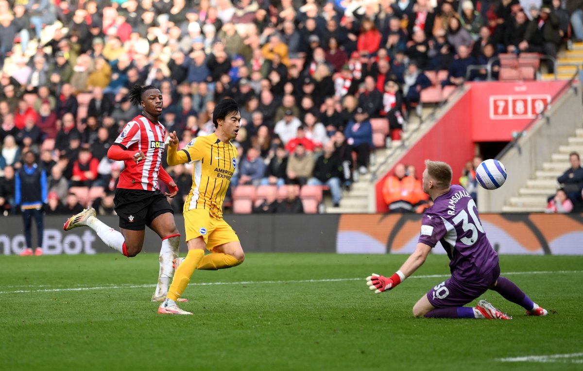 A majestic Mitoma finish 🤩

#SOUBHA