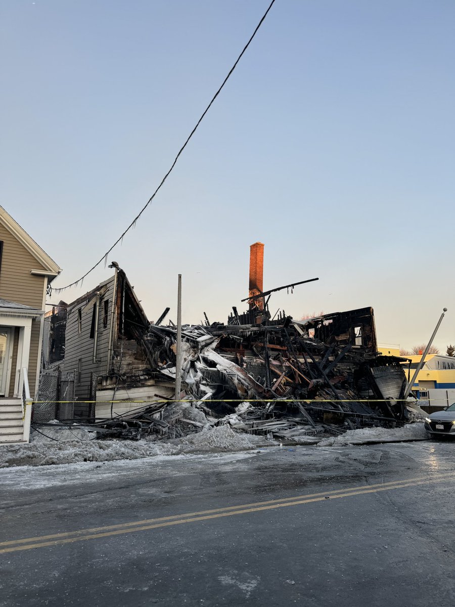 BriannaBorghi's tweet image. This is what’s left of a church in Lynn after a five-alarm fire last night. The fire originally started one street over in a residential building. An entire city block was evacuated and nobody was hurt.  #wcvb