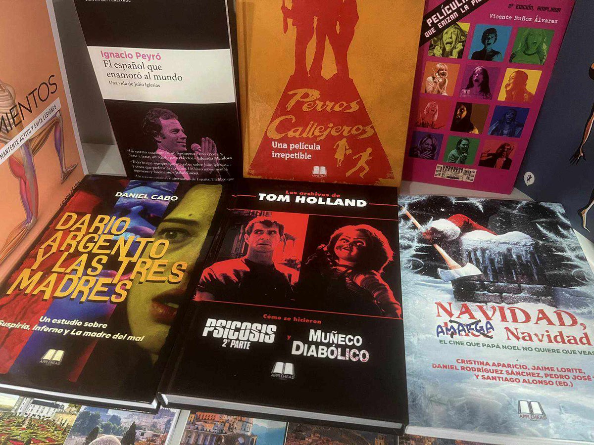 Ya puedes encontrar algunos de nuestros títulos en Librería La Maga, en Cortadura, Cádiz.