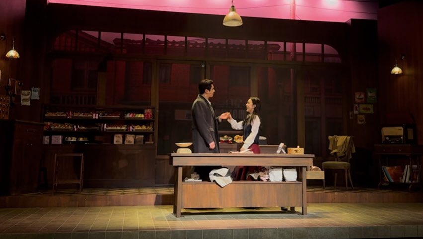 2025.02.22 고스트베이커리👻🎂
이 극도 한번 보내고 막판에 끝나기전에 드디어 봤다. 넘버가 진짜 좋아… 하 계속 듣고 싶다 나 같은 사람 무한 반복 중🥹 다음 재연 돌아오면 다시 한번 봐야지 마지막주가 아니였다면 한번 더 봤을텐데 아쉽다..