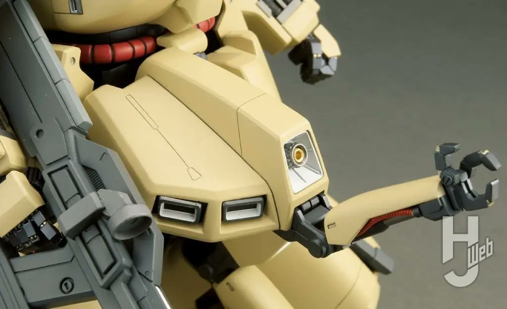 HGUCジ・O」を大胆にアレンジ！ 磁石を使用した開閉ギミックや肩の隠し