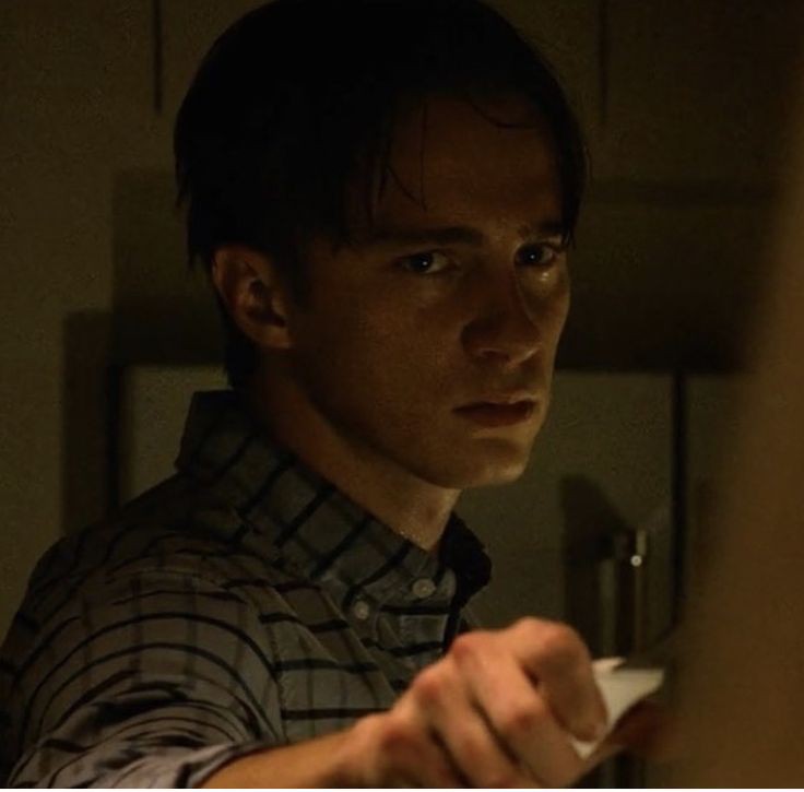 ᅟ‘ᅠ𝐚┈ ngelᅠᅠ𝚋la͟d͟e tweet media