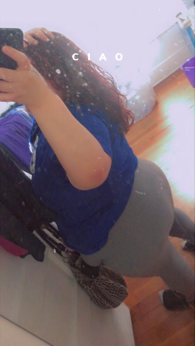 Kayyswayy1's tweet photo. Just a fatty wit a fatty🤷🏼‍♀️🔥💋 

Hmu to see this ass clap🥳🔥 deals going all day on premade vids!!🥳💯 https://t.co/bXFYcfL9i5