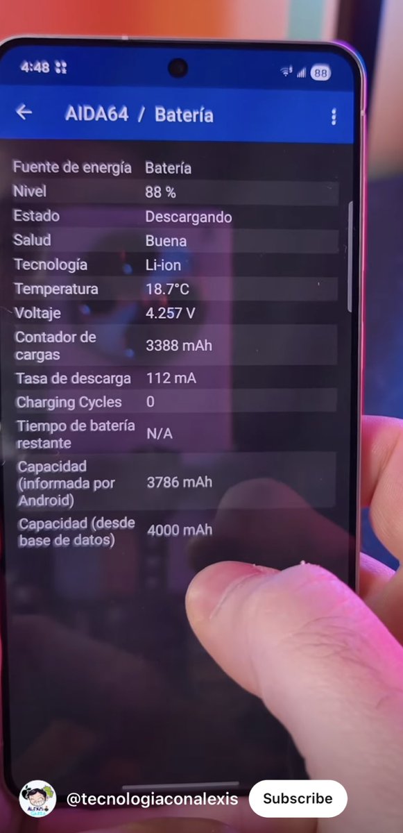 MaxJmb's tweet image. First hands-on of the upcoming Samsung Galaxy S25 Edge! 

Via. youtube.com/shorts/8I6XJPn…