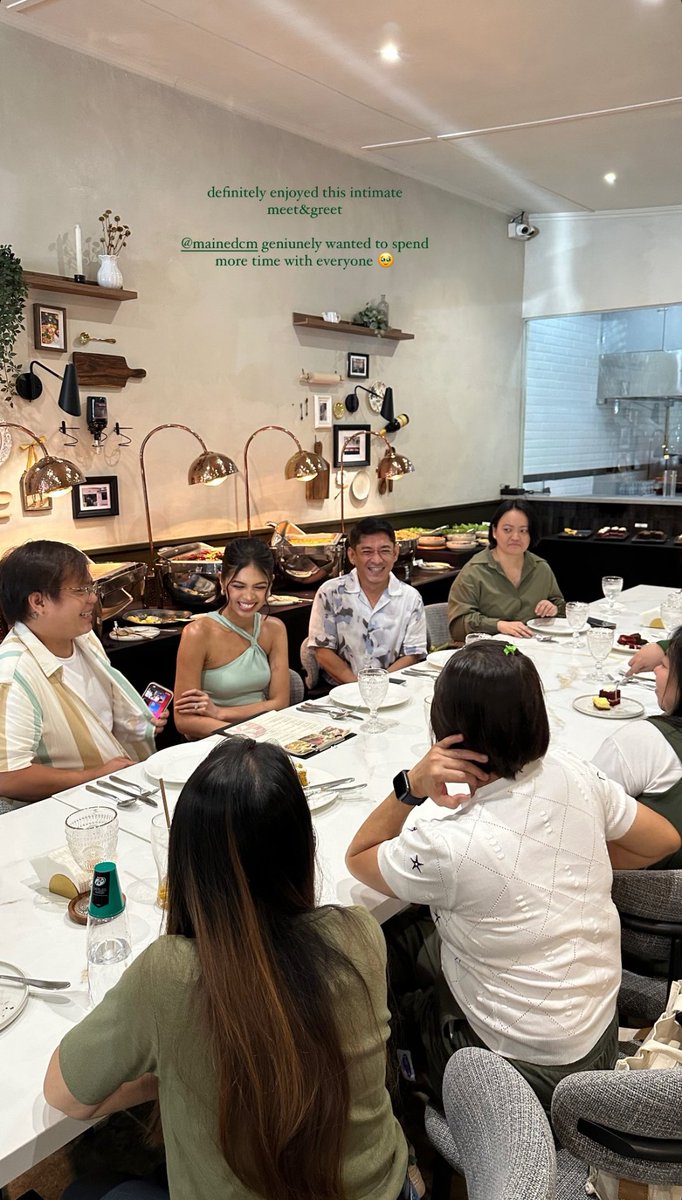 MAiNETrendOFC's tweet photo. Maine Mendoza meet and greet event by Smart.💚
@mainedcm #MaineMendoza
@LiveSmart #MaineForSmart https://t.co/Stx1FlH2yX