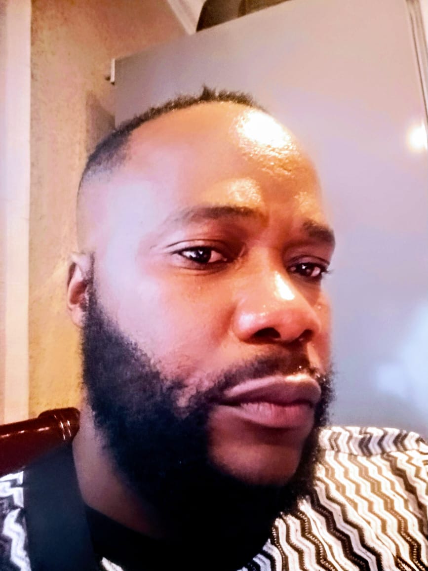 PASTOR_MASEMULA's tweet photo. I used to think the worst thing in life was to end up all alone. It's not. The worst thing in life is to end up with people who make you feel all alone.

#pastor_masemula #evangelic_voice #20Alive #EVBS #IEC https://t.co/RCNy3WfYJi