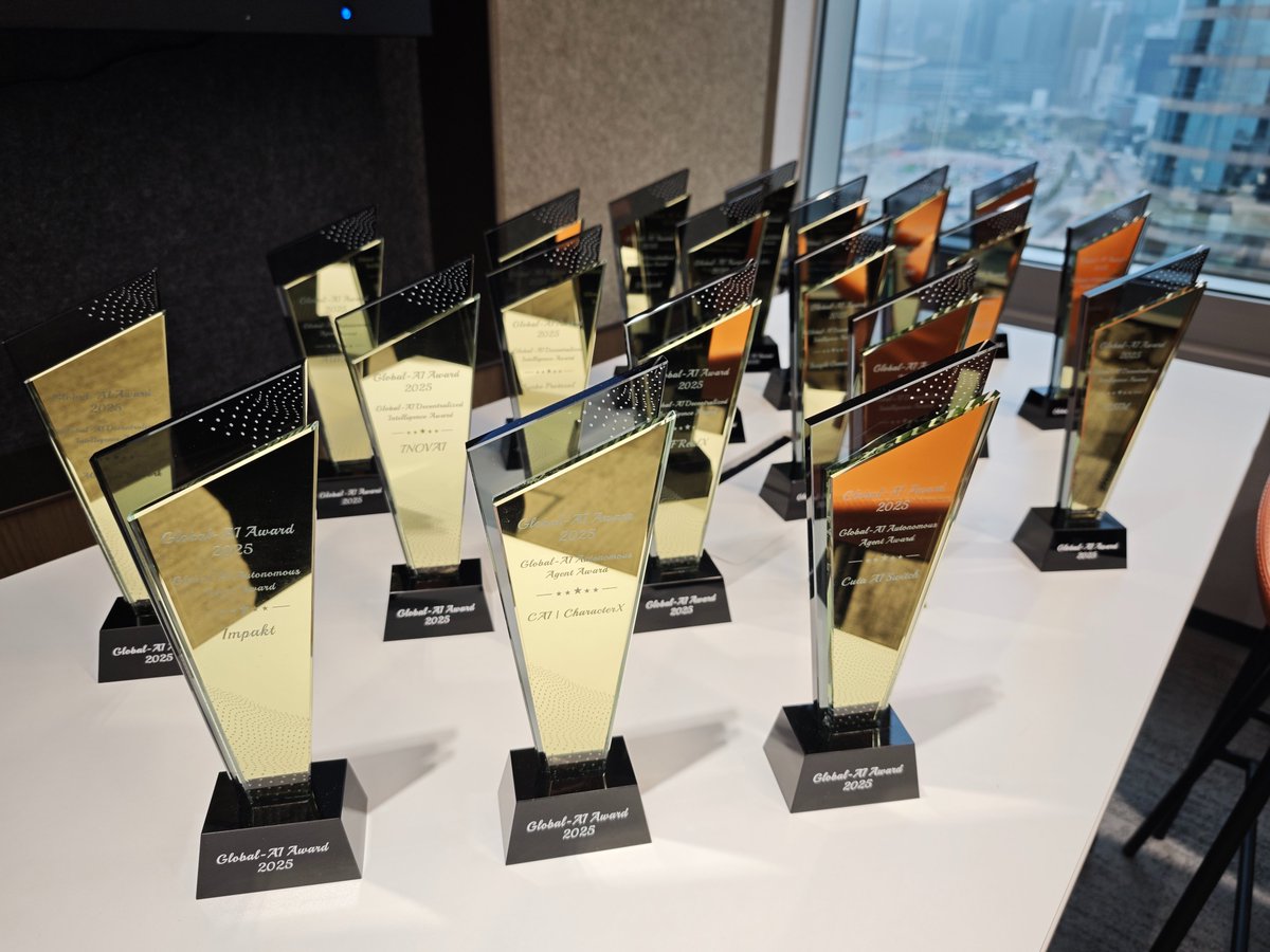 INOVAITECH's tweet image. 🎯 Honored to receive the Global-AI Decentralized Intelligence Award at the #GlobalAIAwards!  🎉🎉
 
A huge thank you to the organizers @AGIOpenNetwork @CSDN_Global @HashKeyGroup and everyone who has supported us. 🤗

INOVAI will continue to connect top projects with Japan’s…
