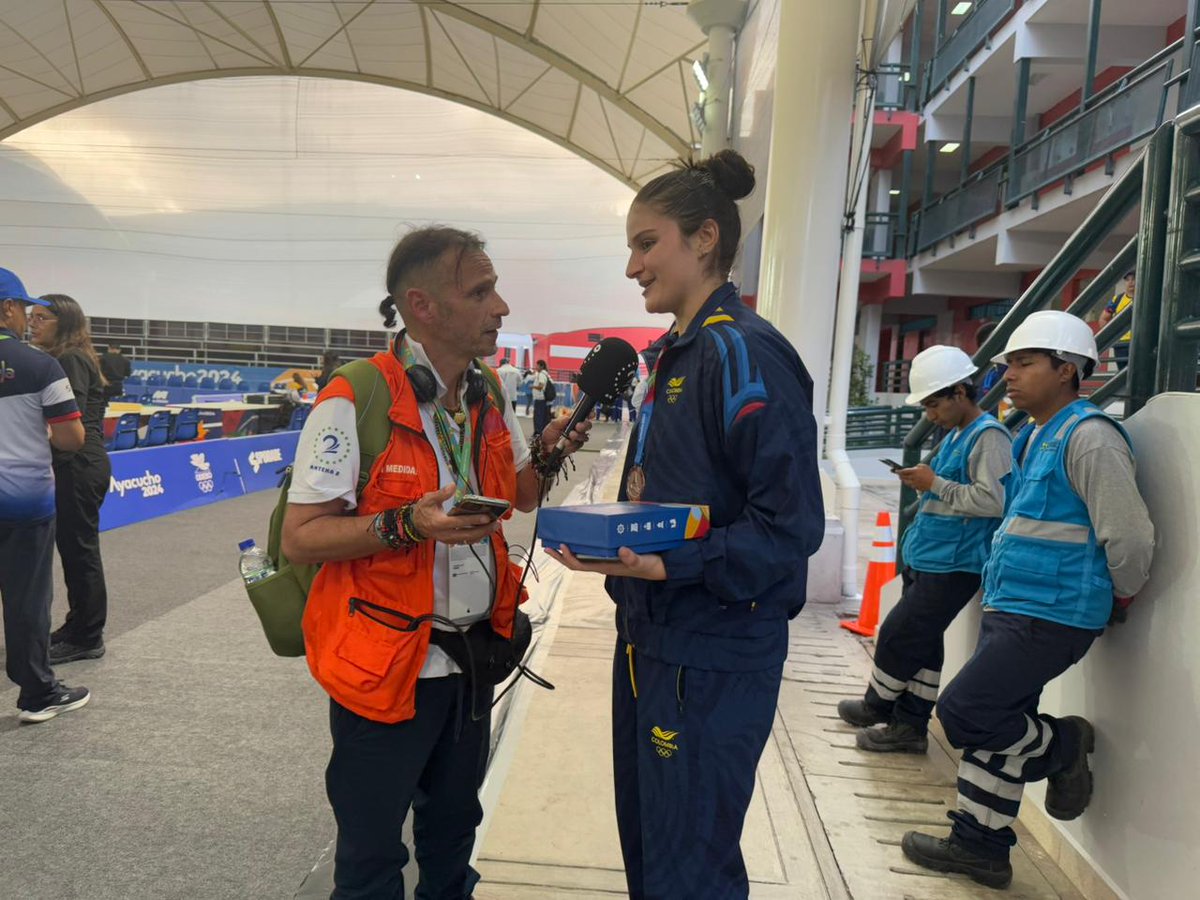 Hoy le doy gracias a Dios 🙏🙏🙏 por estos 30 años en mi casa radial <a href="/rcnradio/">RCN Radio</a> 
@Antena2RCN 
<a href="/CentroDepRcn/">Centro Deportivo</a> 
<a href="/ClasicoRCN/">Clásico RCN</a> 
<a href="/ddbalon/">Los Dueños del Balón Bogotá</a>