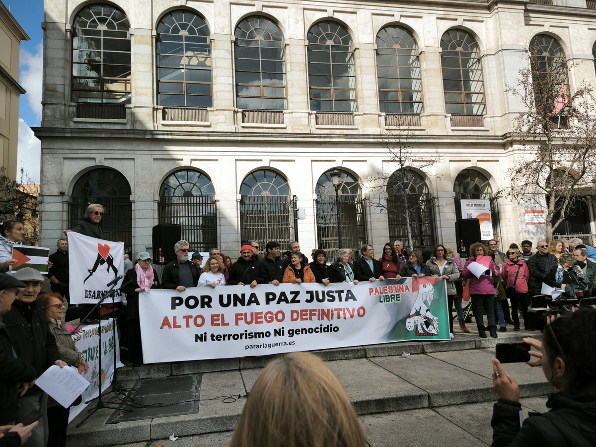 Por una Paz justa. Ni terrorismo ni genocidio. <a href="/isuacador/">Isabel Cadórniga/❤</a> <a href="/psoe_m/">PSOE Madrid</a>
