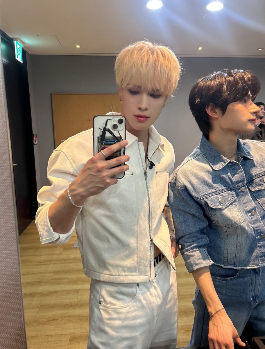 jayifia's tweet image. JAY AND YEDAM? what about my sanity