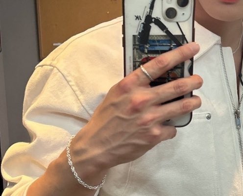 jayifia's tweet image. JAY AND YEDAM? what about my sanity