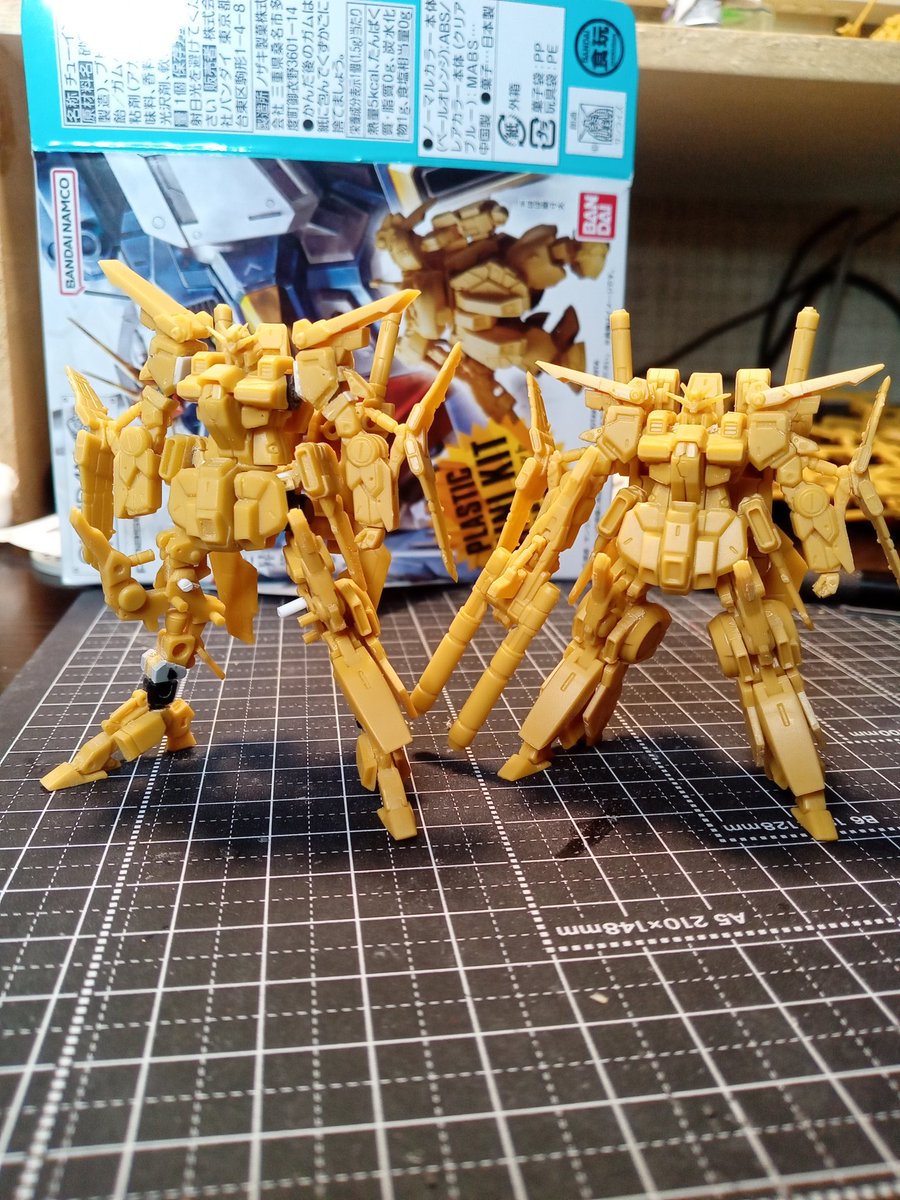 アーティファクトのZZの可動化進捗。足首、首にボールジョイント追加