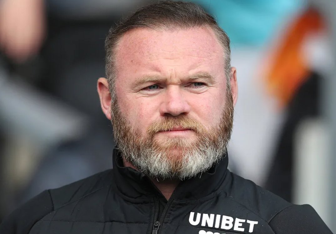 BleakestReport's tweet photo. 🚨 Breaking News: Wayne Rooney Offered Manchester United Striker Coach Role! 🚨
In an exciting new chapter for the #RedDevils, Wayne Rooney has been offered the job as Manchester United's Striker Coach! 🙌

The legendary former forward has received the call to return to Old Trafford, this time as a coach, after impressing as a manager. His experience as one of the club's greatest ever goal scorers makes him a perfect fit for shaping the next generation of United 
strikers. 💥⚽

Wait as Rooney considers the monumental decision! 👀
#MUFC #WayneRooney #ManchesterUnited #StrikerCoach #FootballLegends #OldTrafford