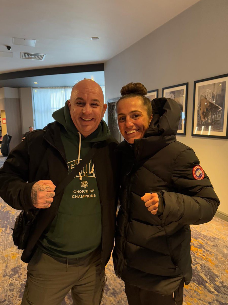 With <a href="/elliescotney_/">Ellie Scotney</a> 🥊