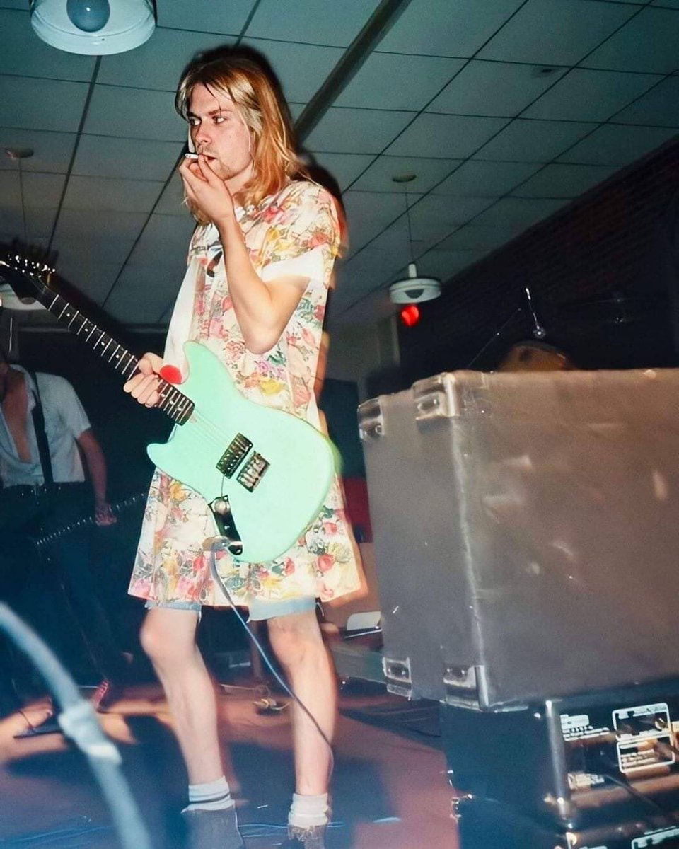 i finally found the picture of kurt cobain i saw when i was 11 that made me nonbinary