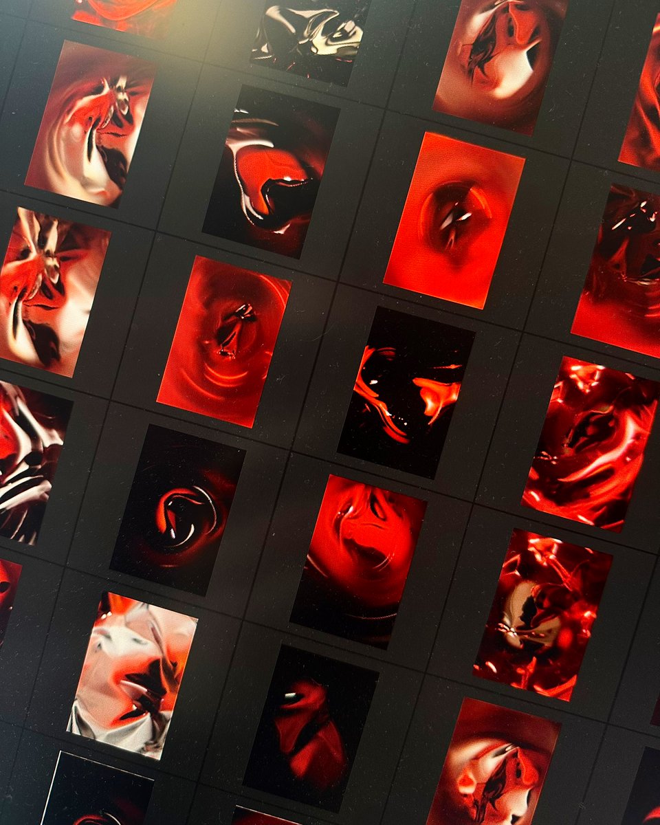 mihkelpajuste's tweet photo. Red, red and more red..   🔥
-
#nftart #newwork #comingup #photogrpahy #copenhagen #redvoid @foundation https://t.co/DQdZgMBZpZ