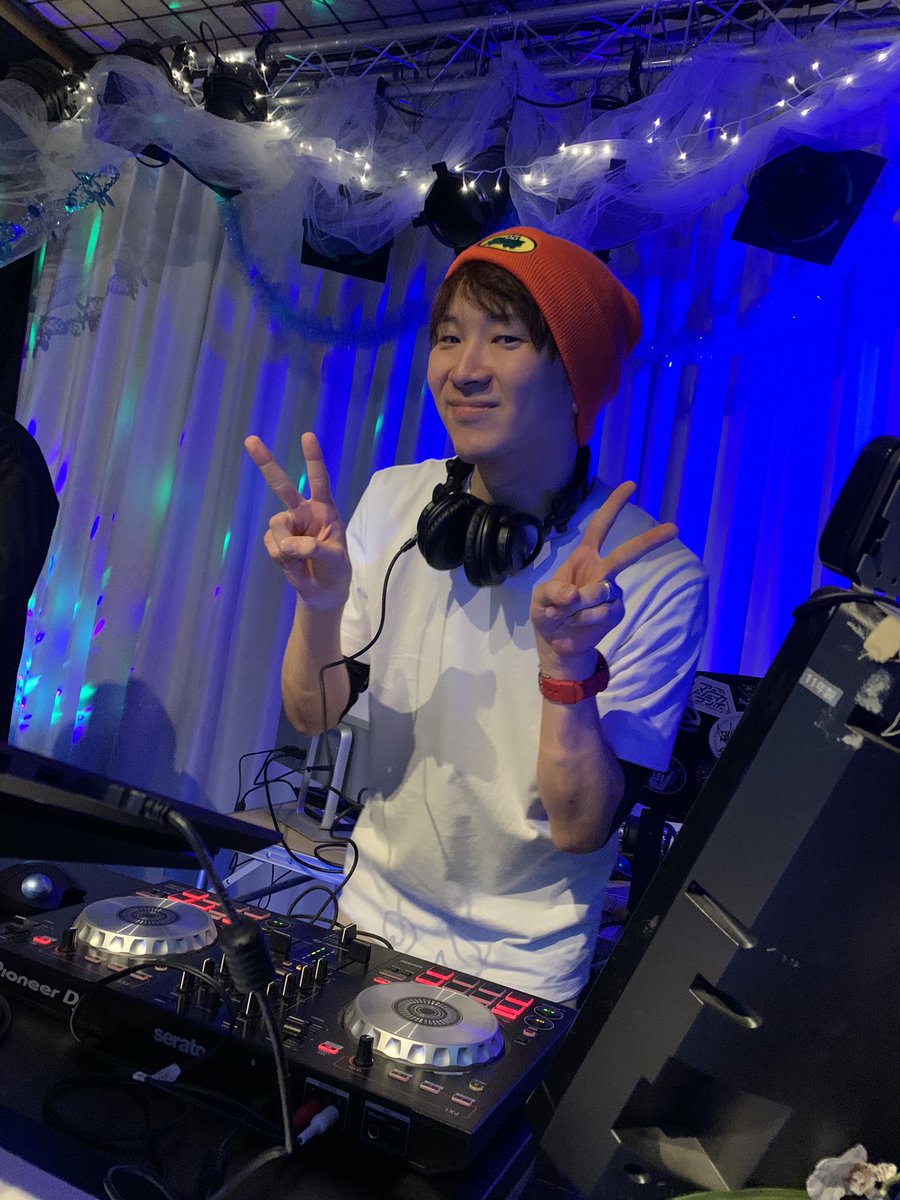 ラストDJは高橋！

イベントも終わりに近づいてきたけど盛り上がっていくぞ💪
 #おとけしき