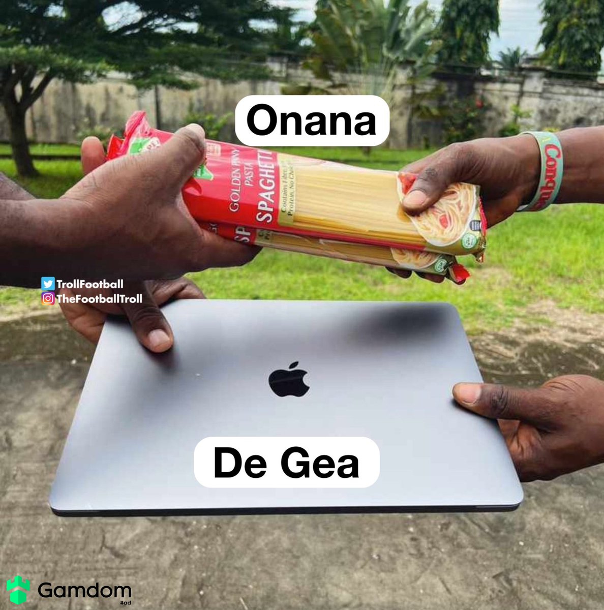 TrollFootball's tweet image. Man United replacing De Gea with Onana